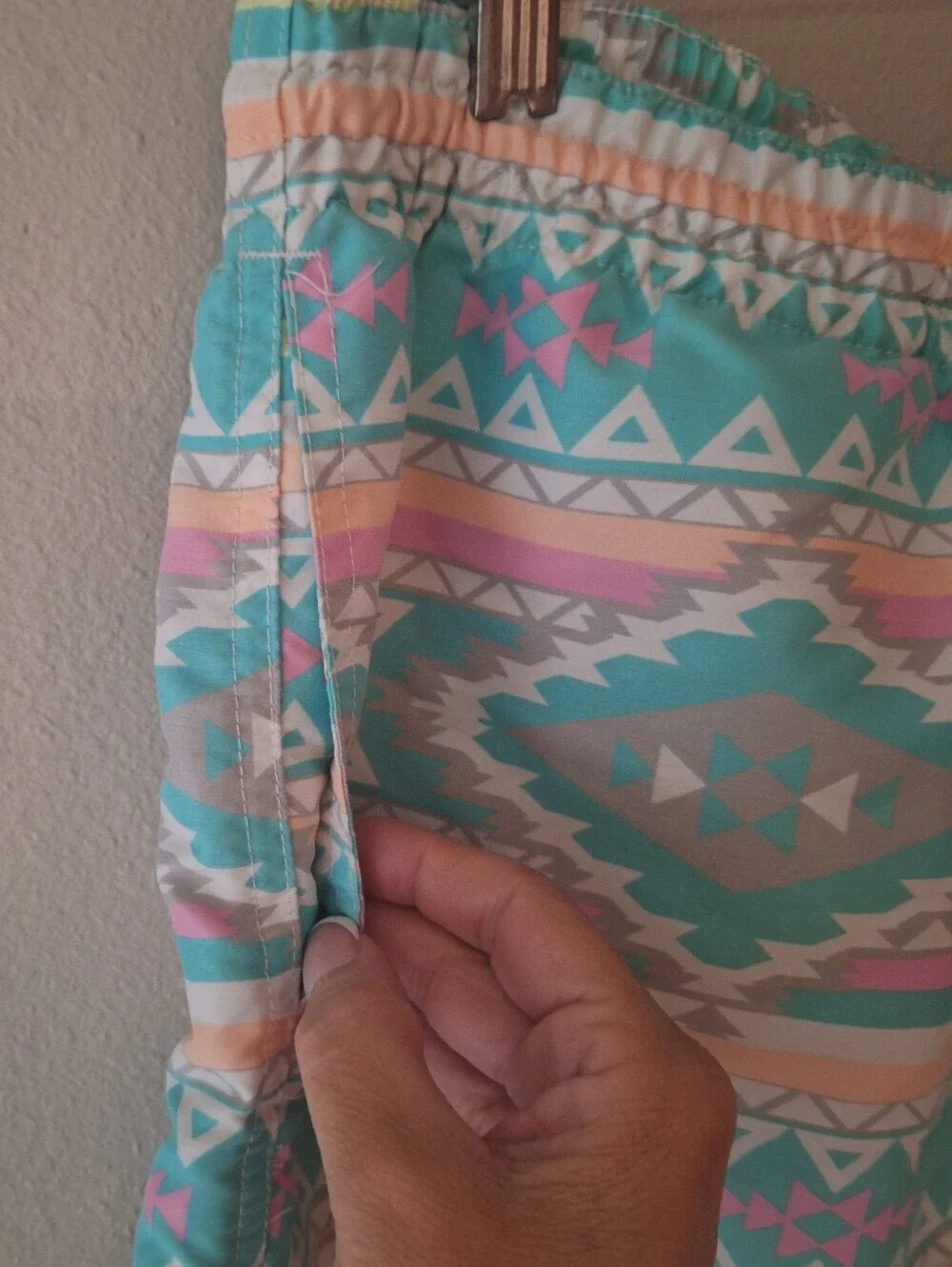 Chubbies The En Fuegos 5.5” Stretch Classic Swim Trunks Aztec Multicolor Men's L